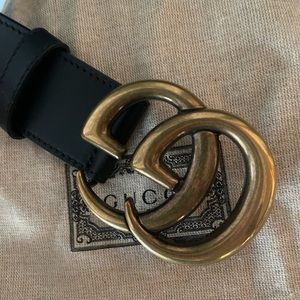Never worn with tags and original receipt ladies gucci belt